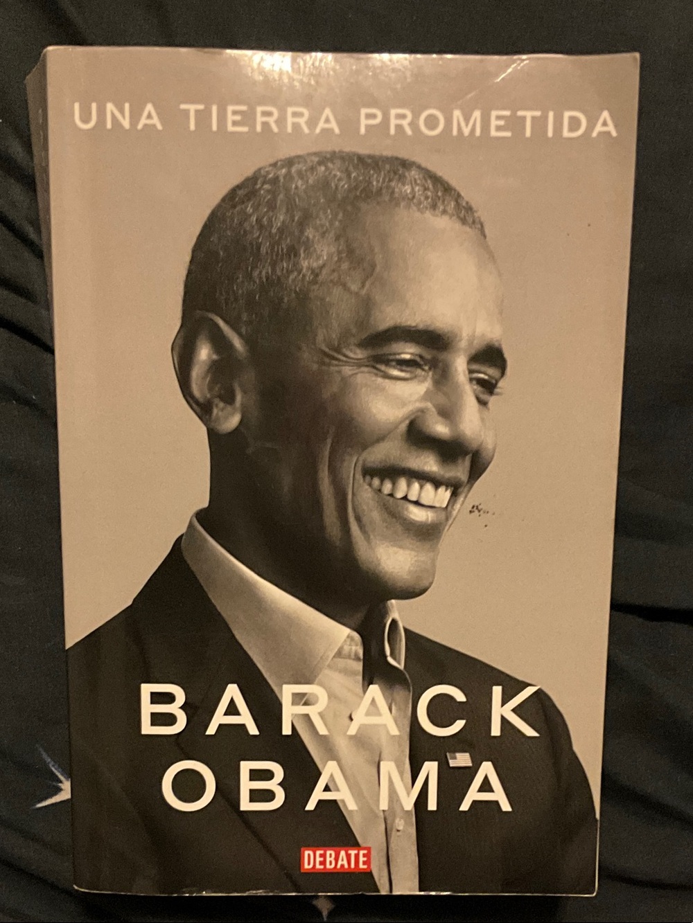 Barack Obama - Una Tierra Prometida (Spanish Edition) - Gray Cover